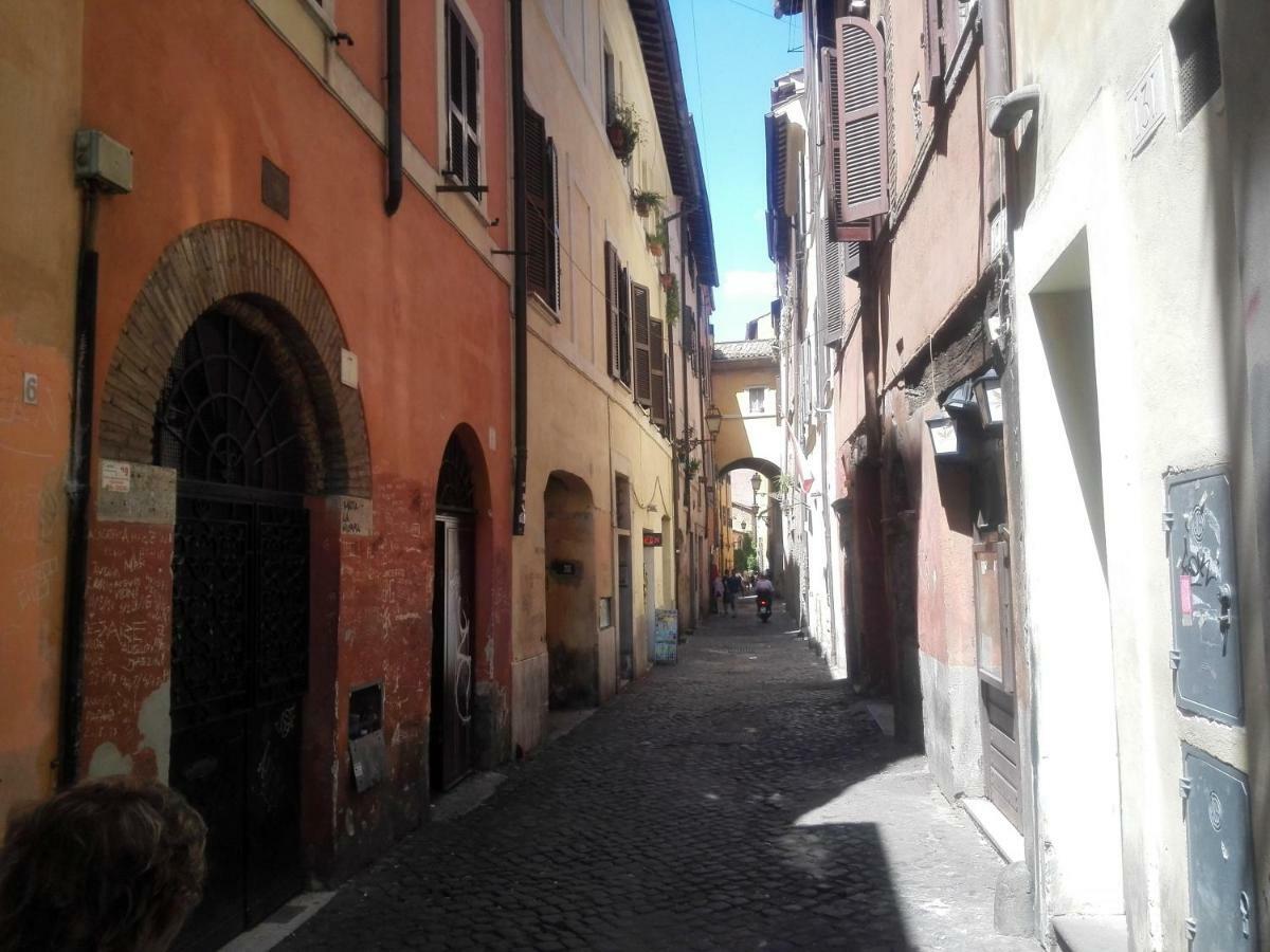 Delizioso Appartamento A Campo De' Fiori โรม ภายนอก รูปภาพ